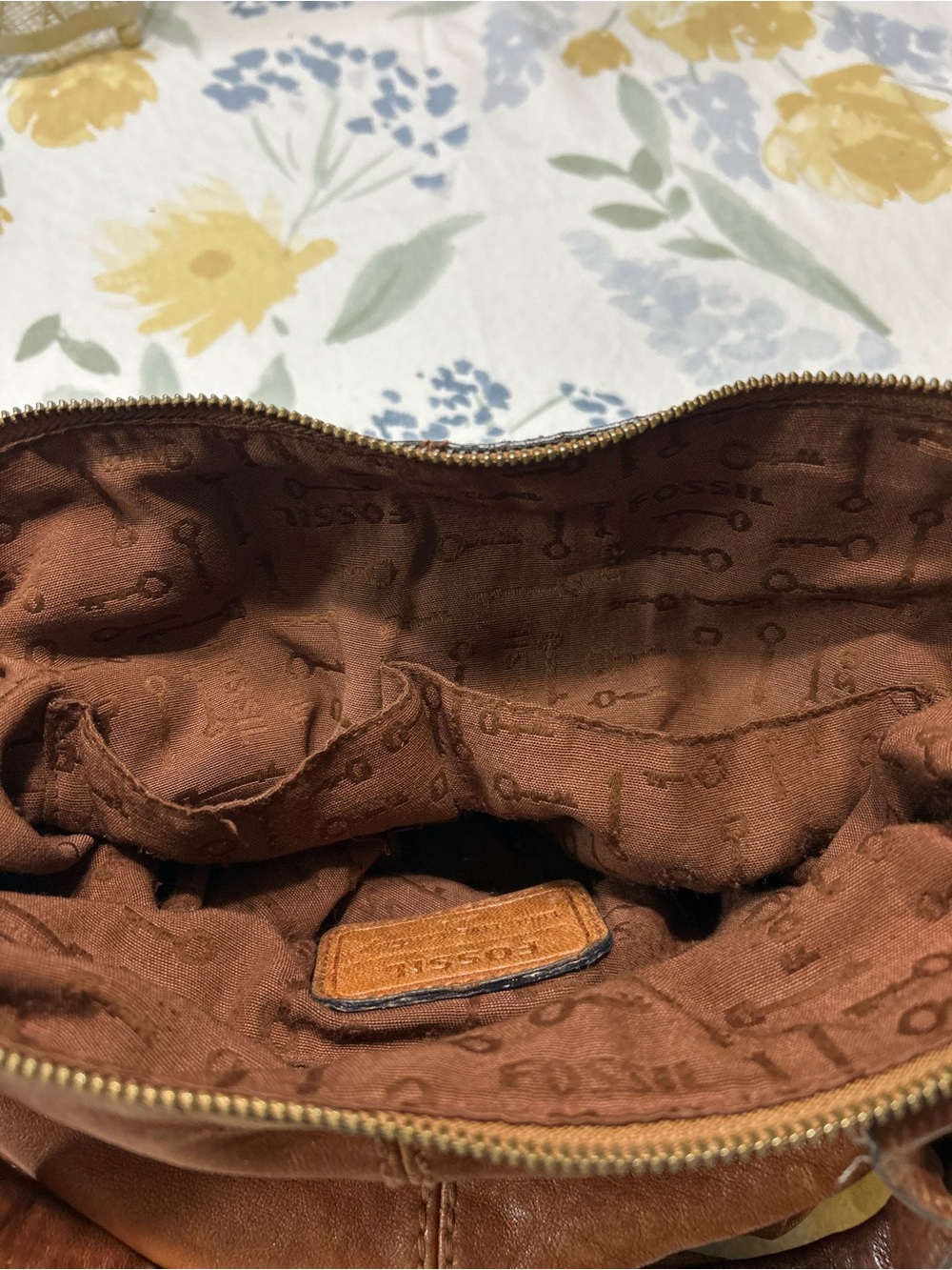 Fossil Leather Shoulder Bag in Warm Tan - Picture 5 of 9